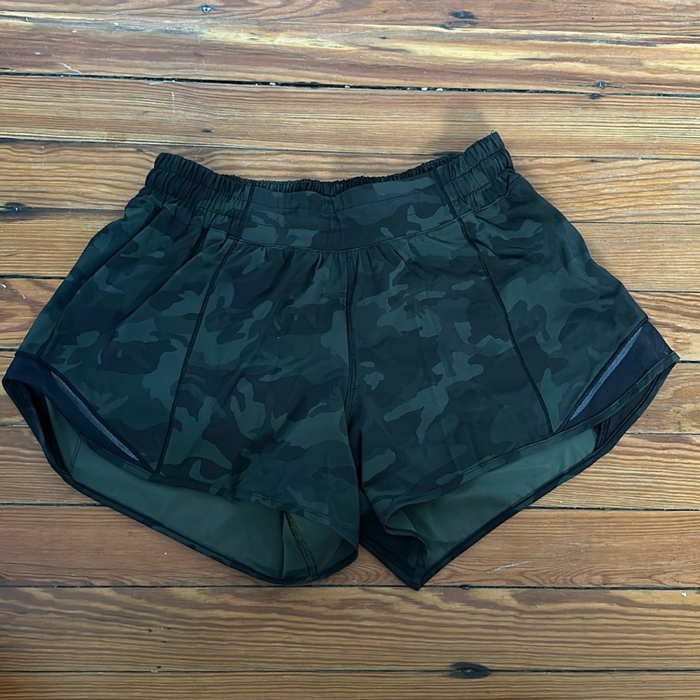 Lululemon hotty hot shorts
